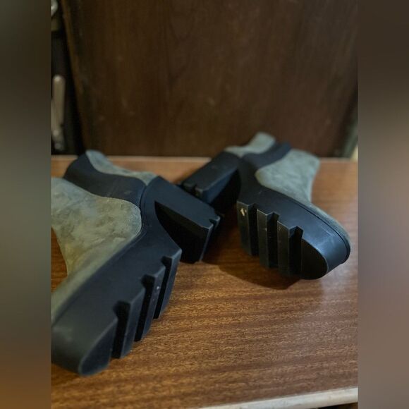 Rock and Roll Women's Ankle Boots - Olive and Black - Picture 6 of 7